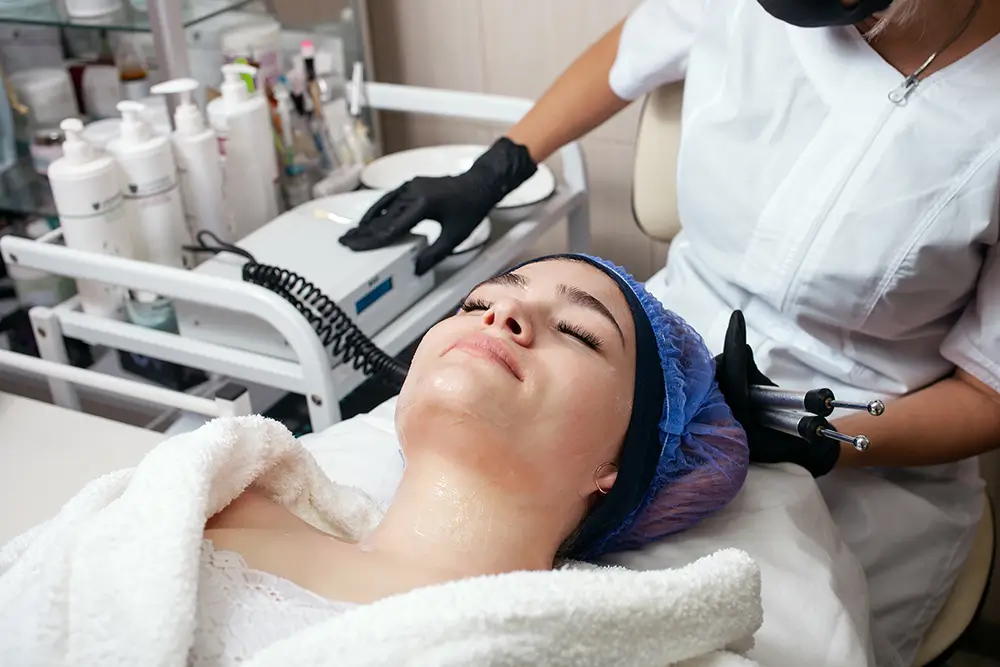 Signature Express facial at Tralē Beauty