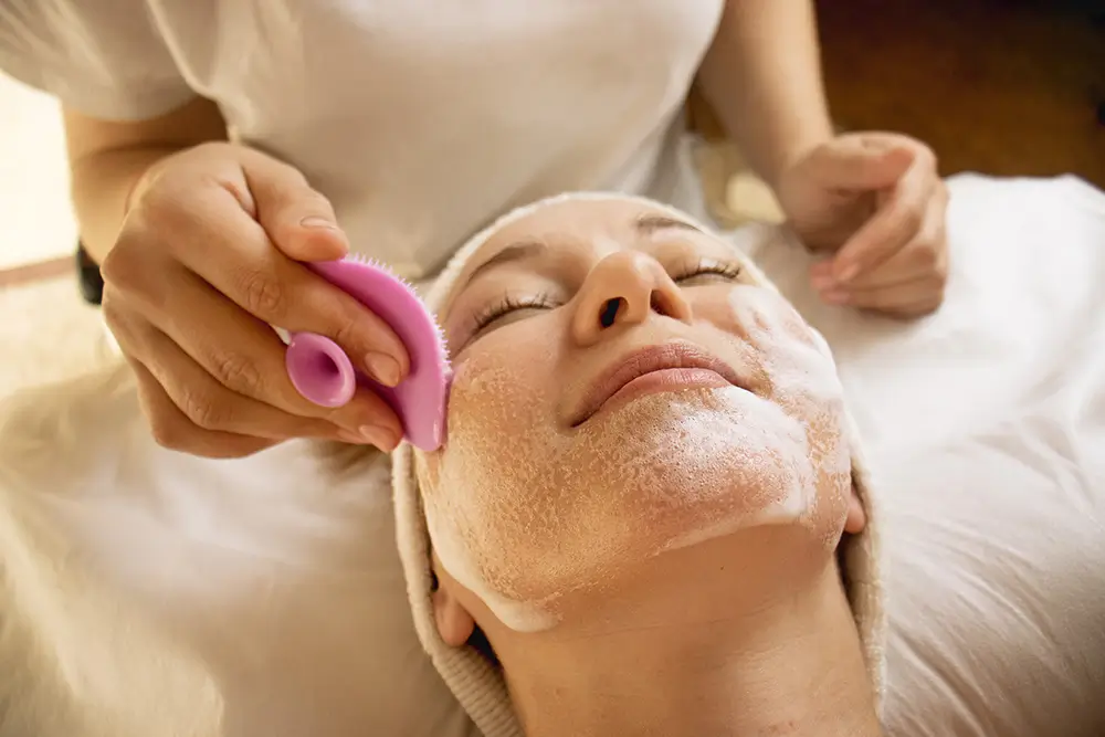 Thee Enhancer next-level facial